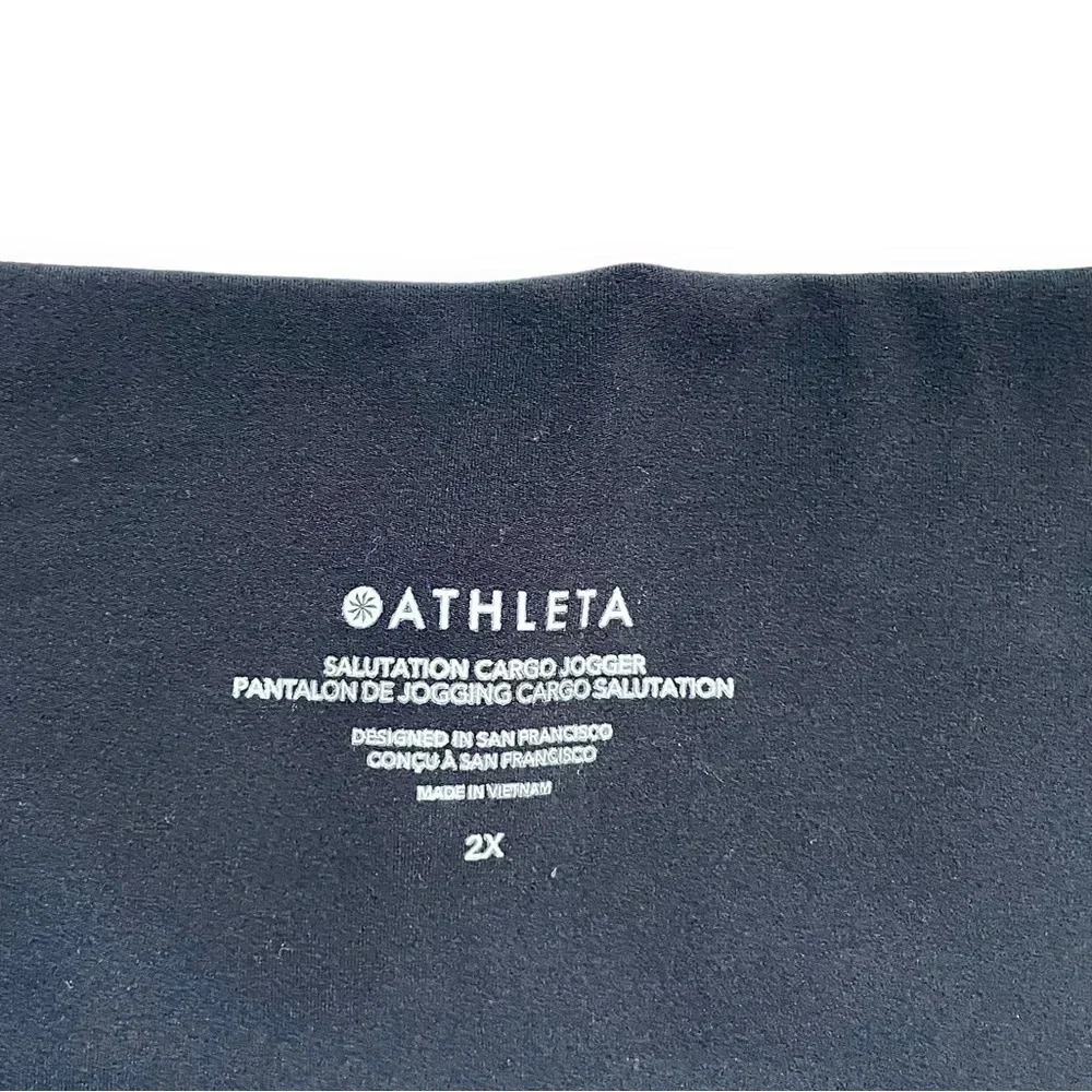 Athleta Salutation Cargo Plus Size Jogger Pants - Picture 5 of 7